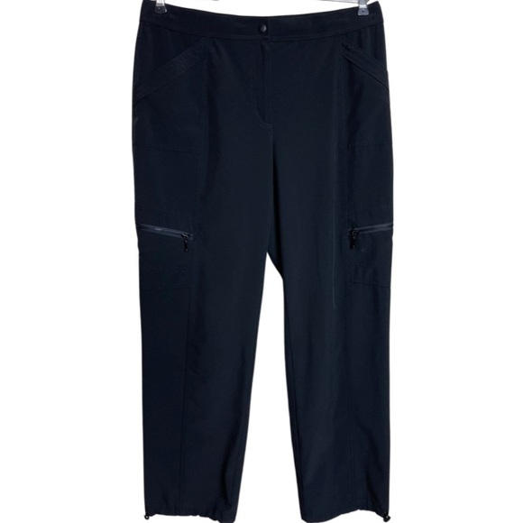 Chico’s Zenergy | UPF Bungee Ankle Crop Pants | 1 Short - Picture 3 of 8